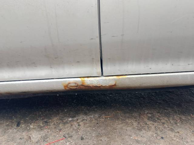 Nissan Liberty, 2001 года, 147 лс, АКПП - Изображение 6
