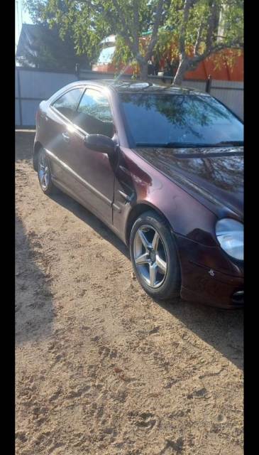 Mercedes-Benz C-Класс, 2006 года, 143 лс, 100000 км, АКПП - Изображение 1