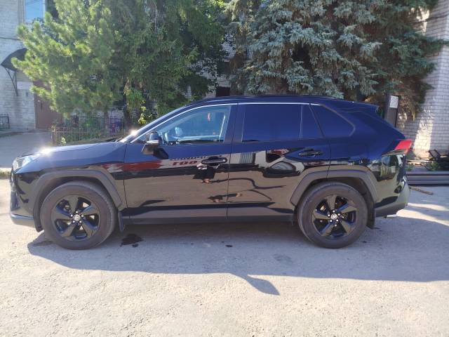 Toyota RAV4, 2021 года, 181996 км, АКПП - Изображение 3