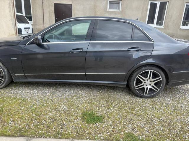 Mercedes-Benz E-Класс, 2009 года, 184 лс, 300000 км, АКПП - Изображение 4