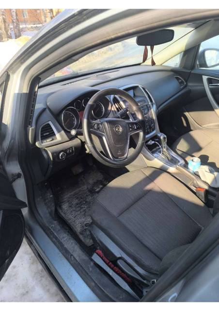 Opel Astra, 2011 года, 140 лс, 207804 км, АКПП - Изображение 9
