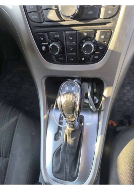 Opel Astra, 2011 года, 140 лс, 207804 км, АКПП - Изображение 8