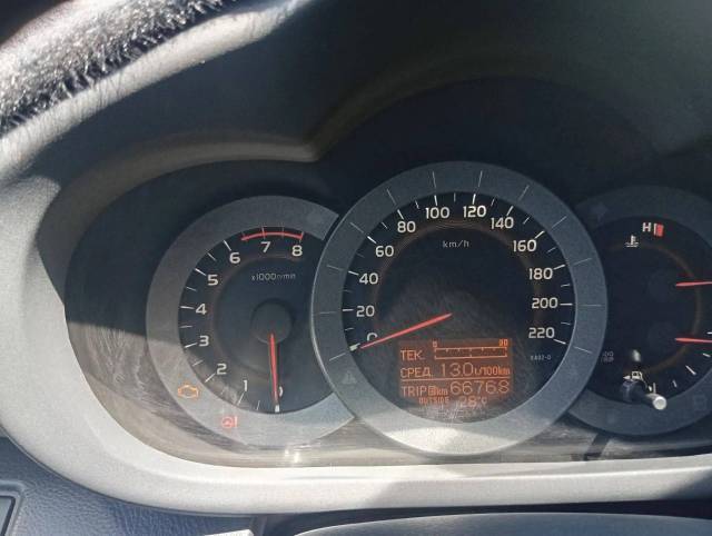 Toyota RAV4, 2011 года, 158 лс - Изображение 8