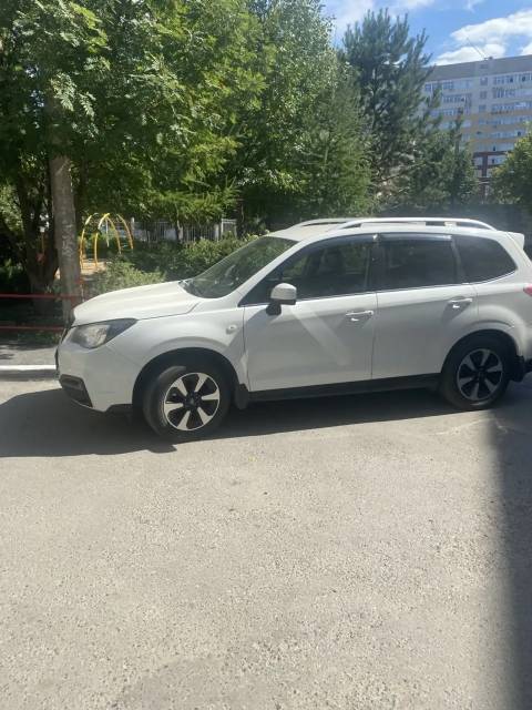 Subaru Forester, 2017 года, 150 лс, 209022 км, полный привод, АКПП - Изображение 1