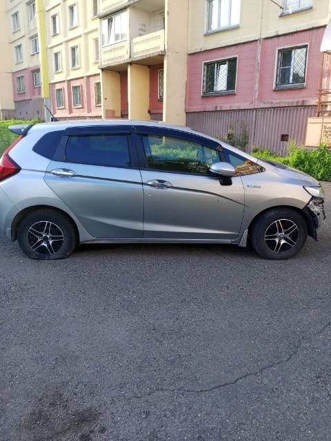 Honda Fit, 2017 года, 100 лс, 117558 км, АКПП - Изображение 1