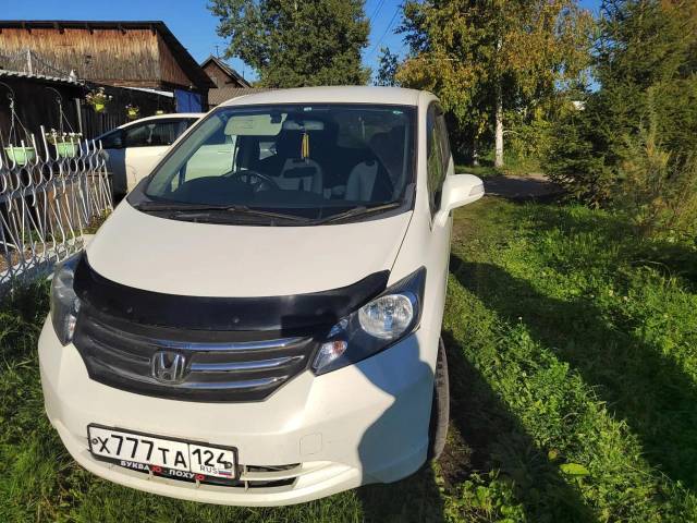 Honda Freed, 2010 года, 118 лс, 148000 км, АКПП - Изображение 1