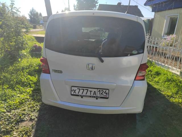 Honda Freed, 2010 года, 118 лс, 148000 км, АКПП - Изображение 3