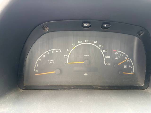 Mercedes-Benz Vito, 2000 года, 82 лс - Изображение 2