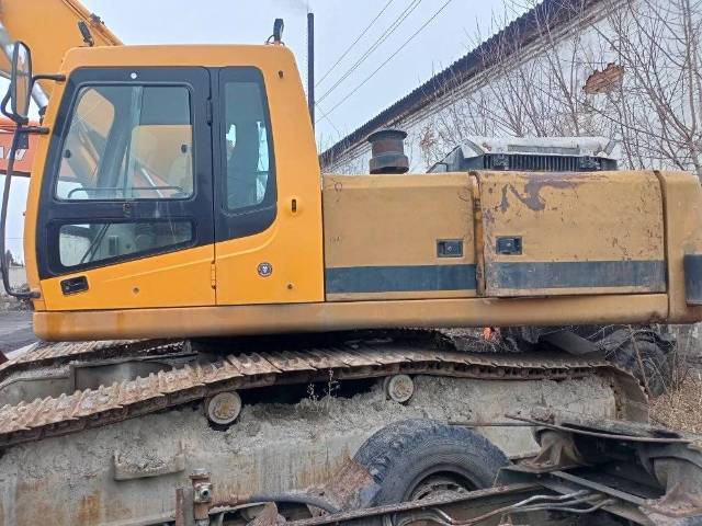 Экскаватор HYUNDAI R360LC-7, 2005 года - Изображение 1