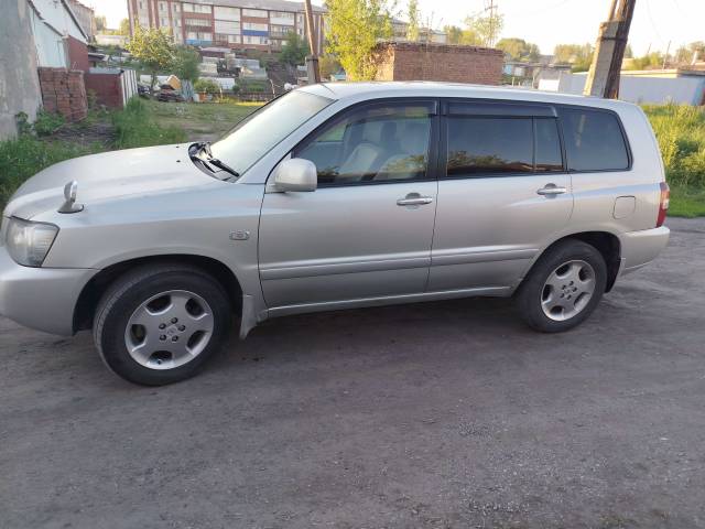 Toyota Kluger, 2003 года, 160 лс - Изображение 1