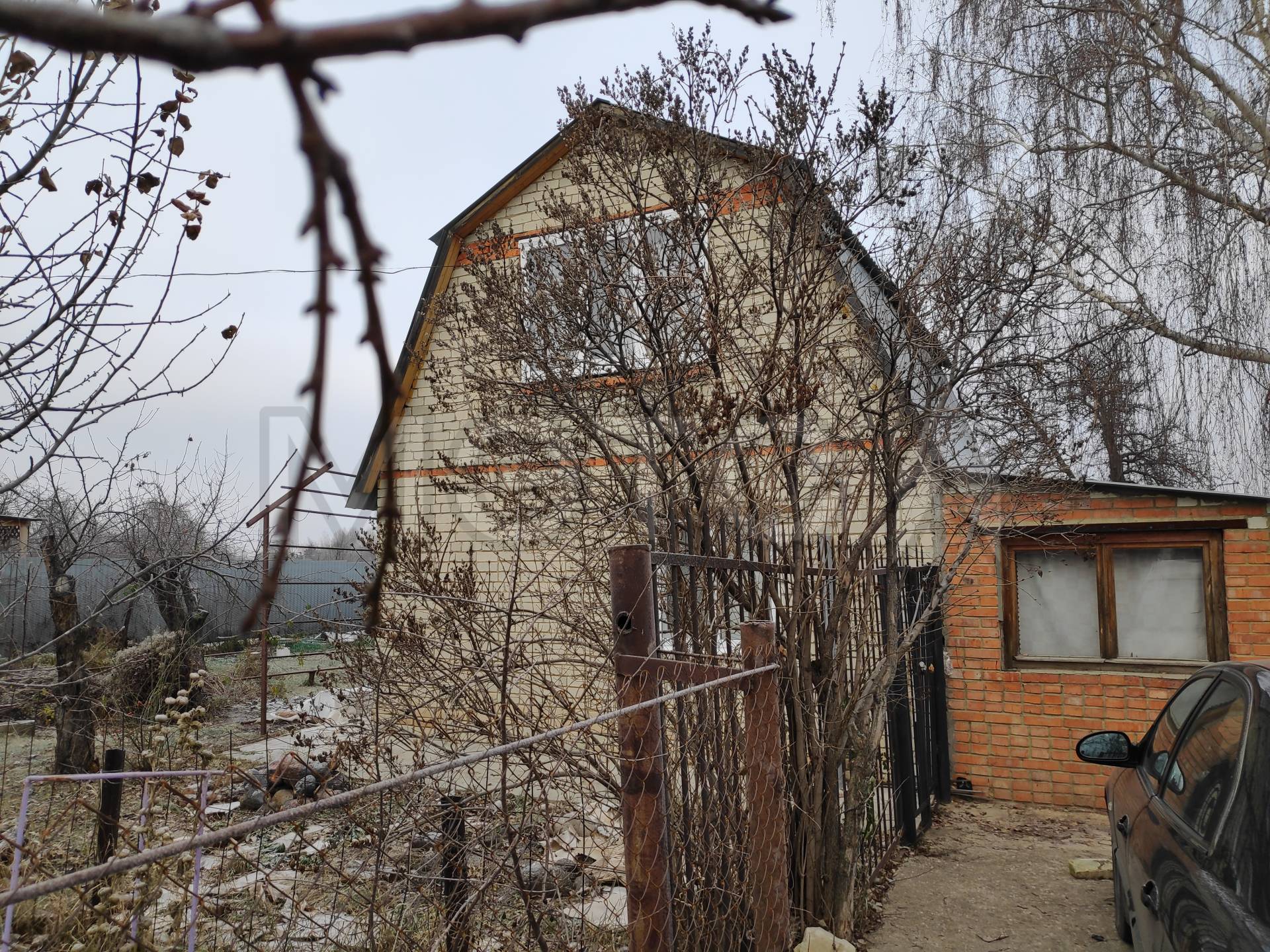 Дом 94 кв.м, постройки и земельный участок 520 кв.м. в Саратовской обл. - Изображение 1