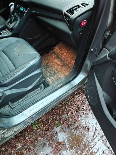 Ford Kuga, 2013 года, 182,2 лс, 172200 км, полный привод, АКПП - Изображение 10