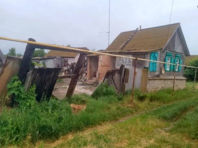 1/2 доля дома и 1/2 доля земельного участка в Волгоградской обл. - Изображение 1