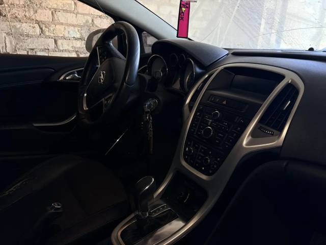 Opel Astra, 2012 года, 140 лс, 282456 км, АКПП - Изображение 7