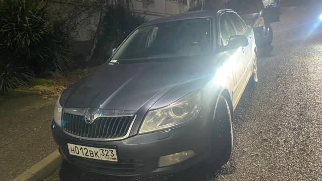 Skoda OCTAVIA, 2011 года, 152 лс, 210 00 км, АКПП - Изображение 3
