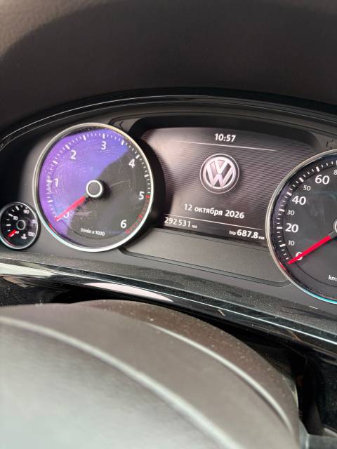 Volkswagen Touareg, 2015 года. 204 лс, 292 531 км, полный привод, АКПП - Изображение 7