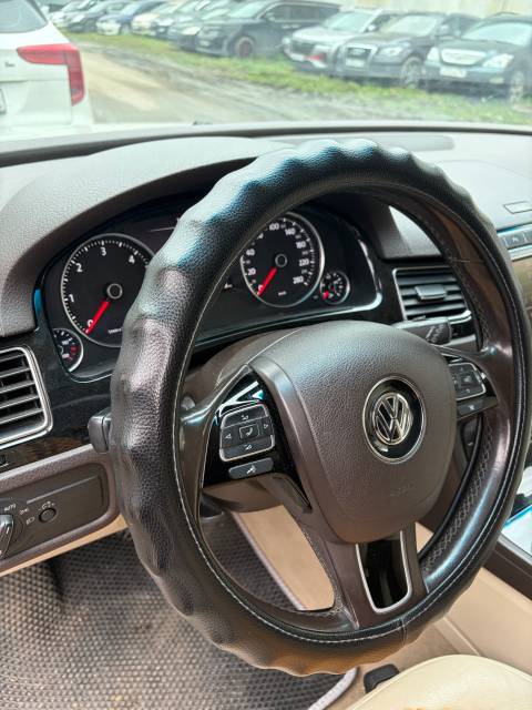 Volkswagen Touareg, 2015 года. 204 лс, 292 531 км, полный привод, АКПП - Изображение 8