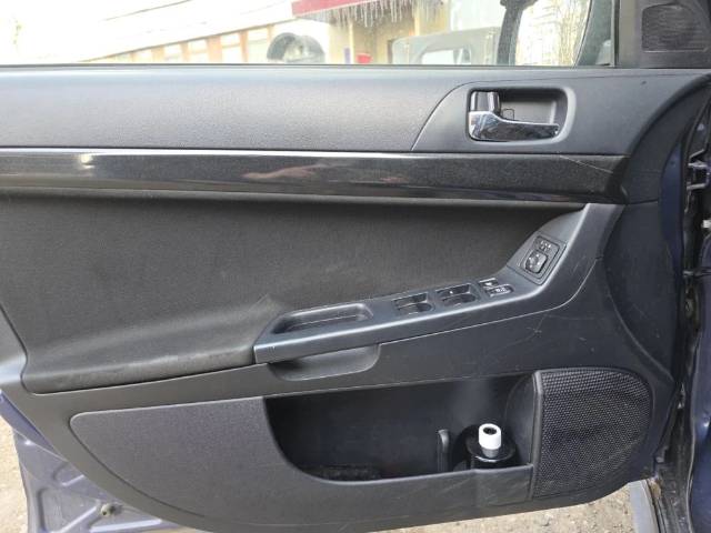 Mitsubishi Lancer, 2008 года, 143 лс, 320000 км - Изображение 18