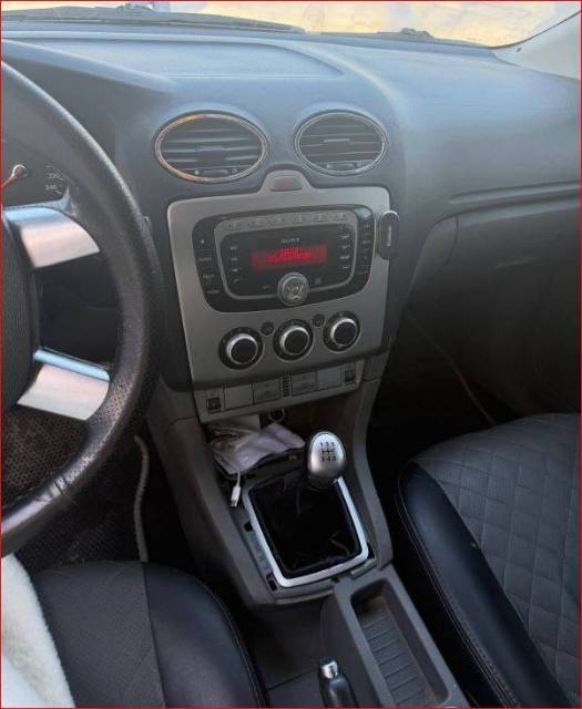 Ford Focus, 2010 года, 100 лс, 248119 км - Изображение 6
