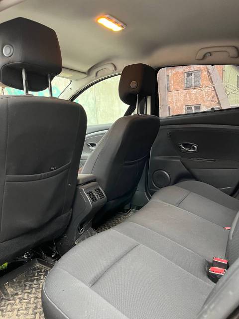 Renault Fluence, 2013 года, 106 лс, 233675 км - Изображение 9