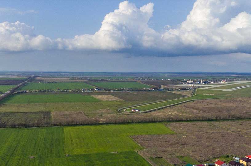 ЗУ 10 соток в 7 км от Черного моря (рядом с аэропортом Анапа, Краснодарский край) - Изображение 1